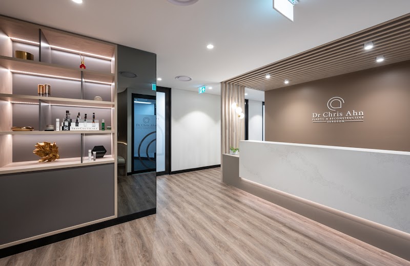 Dr Chris Ahn, Sydney