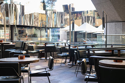 Grand Duk, Sydney