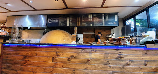 Little Sicily woodfired pizza, Sydney