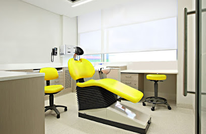 Bondi Denture Clinic - Denture Repairs 1 Hour, Sydney