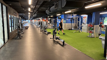Crunch Fitness Chatswood, Sydney