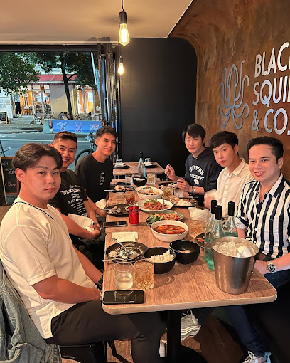 Black Squid & Co