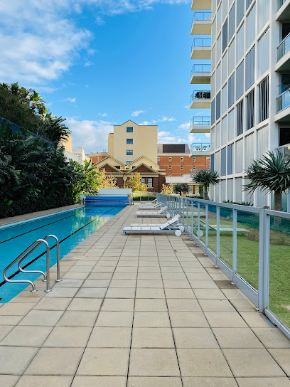 Altair Apartments