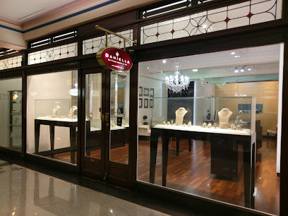 Daniella - Custom Lab Grown Diamond Rings