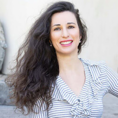 Dr Simone Matousek FRACS (Plast), PhD, MBBS (Hons)